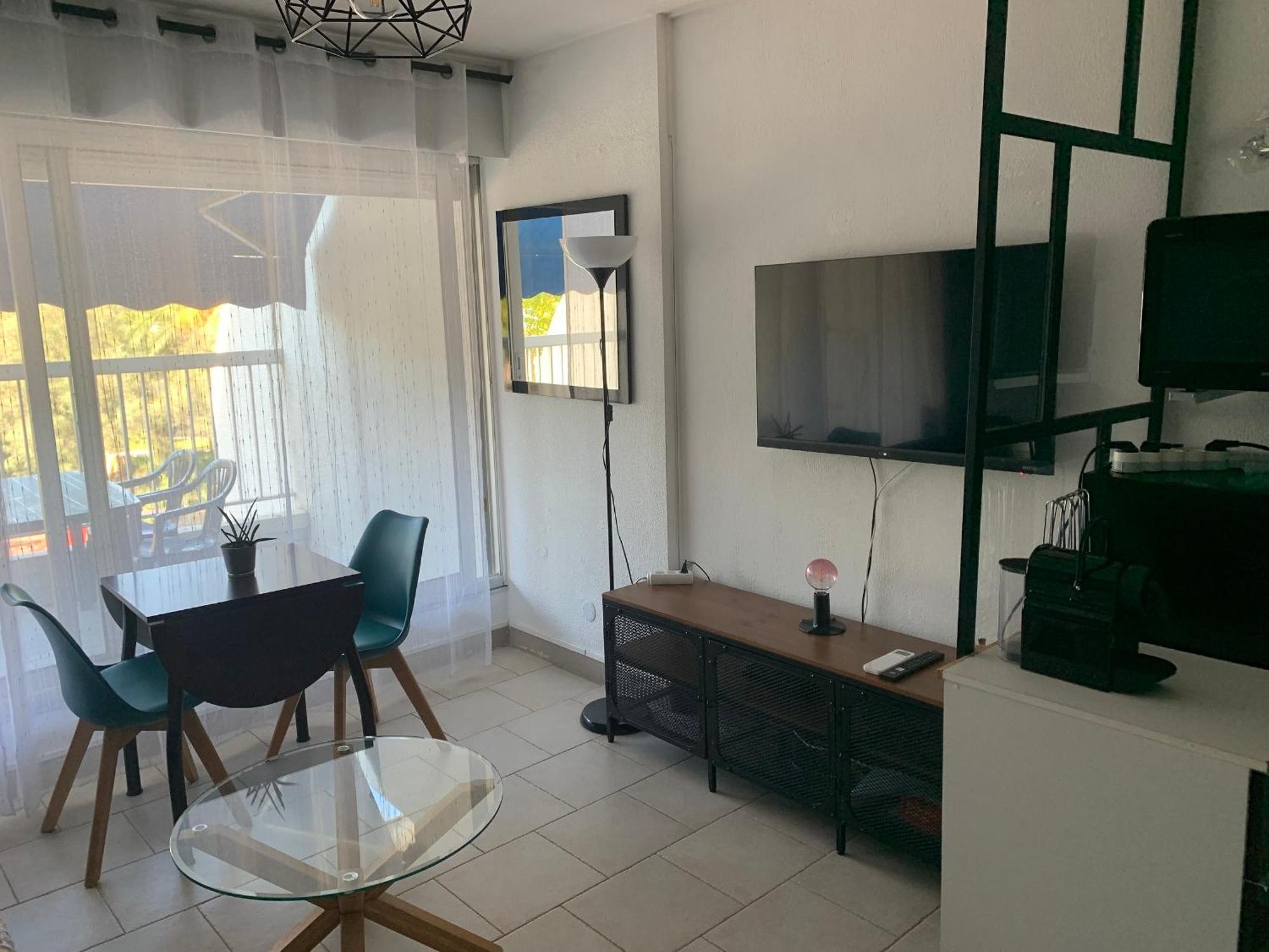 Vittoria Immobilier 9 -Reglement Sur Place - Cheques Vacances Acceptes La Grande-Motte Room photo